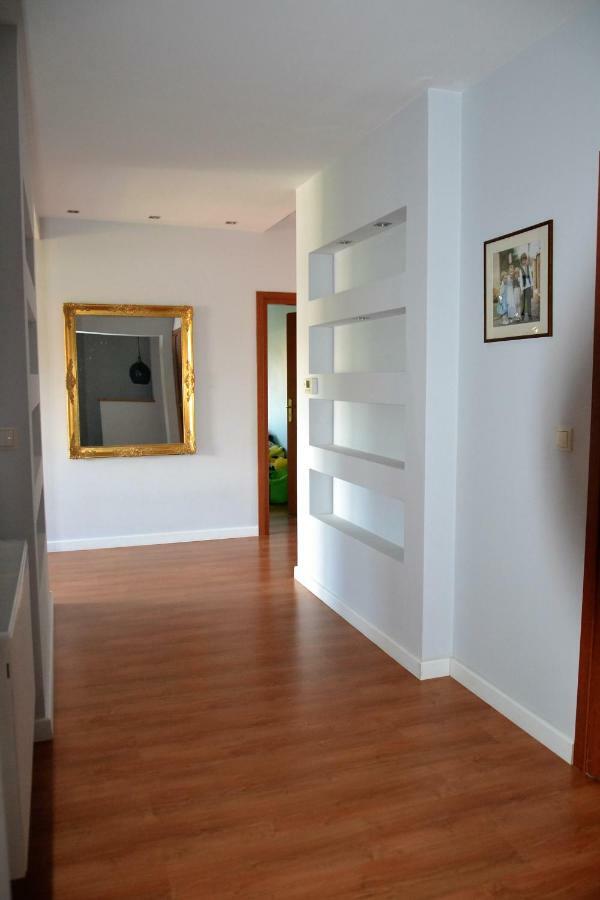 Tarnow Dom / Apartament W Centrum Bagian luar foto